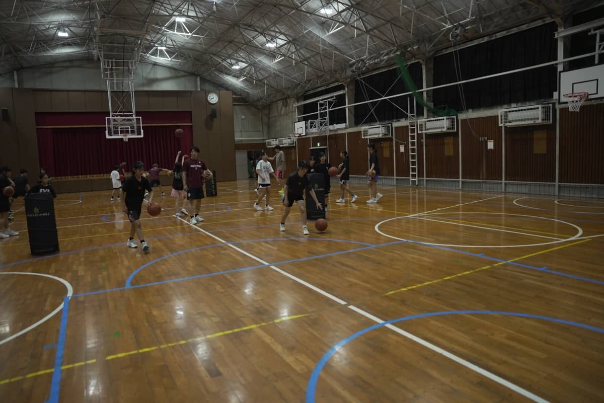 プロ選手から学べる本格的な指導環境を整えており技術向上を実現できます